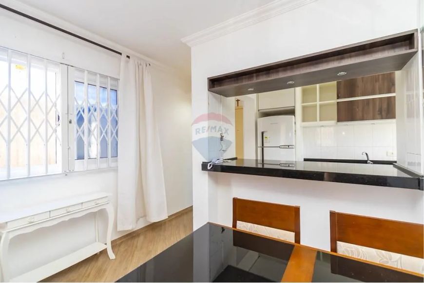 Apartamento mobiliado em Curitiba: 2 Quartos em Lindoia