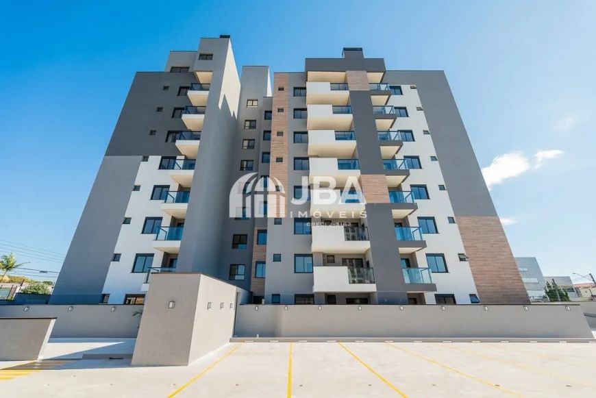 OTIMO APARTAMENTO 03 QUARTOS E COM PISO.