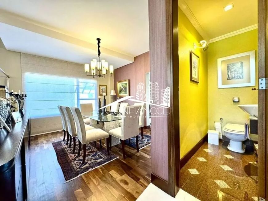 Casa com 4 quartos à venda - Vista Alegre, Curitiba, PR | Confiancce Imóveis