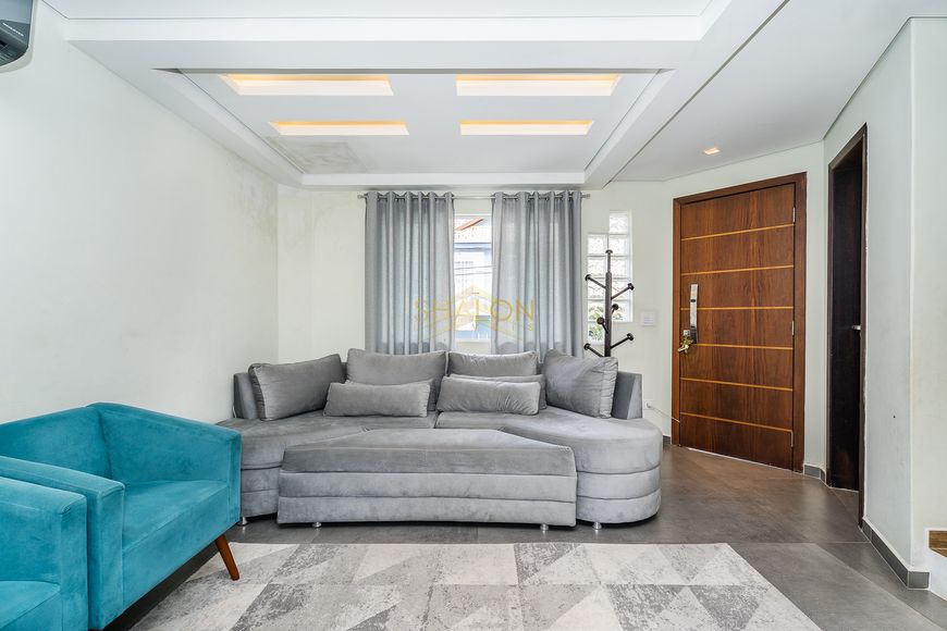 SOBRADO SEMI MOBILIADO TRIPLEX EM CONDOMINIO COM PORTARIA- EXCELENTE ACABAMENTO CAMPO COMPRIDO