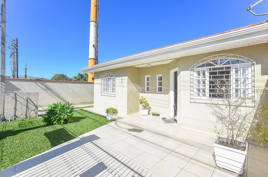 Casa para venda com 148 metros quadrados com 4 quartos em Jardim das Américas - Curitiba - PR