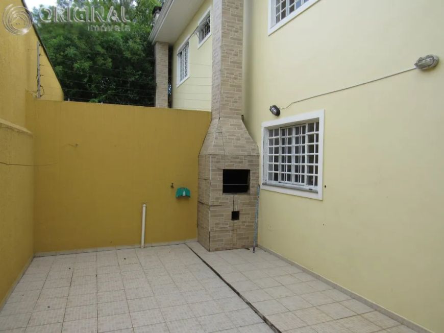 SOBRADO PARA VENDA COM 3 DORMITORIOS SENDO 1 SUÍTE.