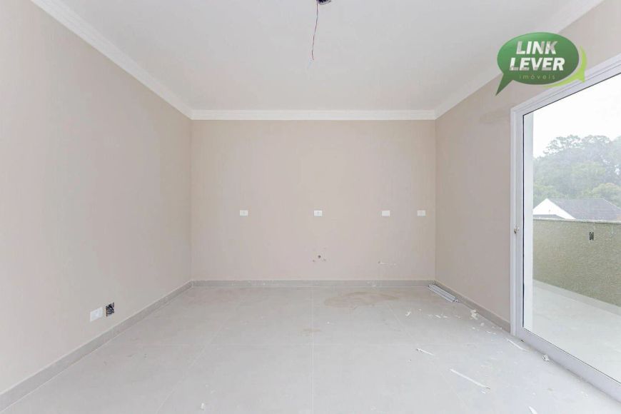Sobrado com 4 dormitórios à venda, 253 m² por R$ 1.580.000,00 - Bacacheri - Curitiba/PR