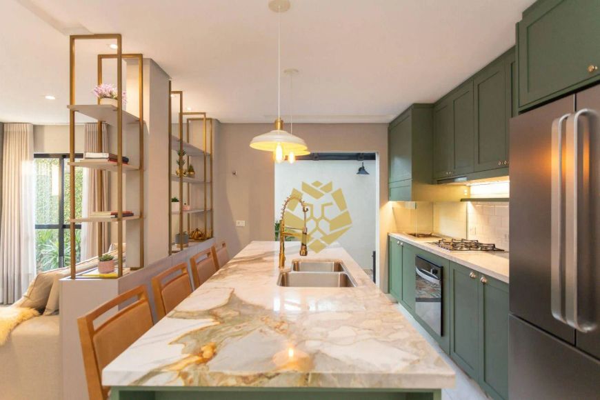 Casa de 3 dormitórios de 128m² com Móveis Planejados à venda por R$ 1.090.000 - Uberaba - Curitiba/P