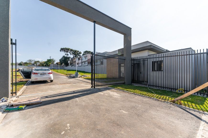 Terreno em Condomínio, 206,86m2, Salão de Festas, Uberaba, Curitiba