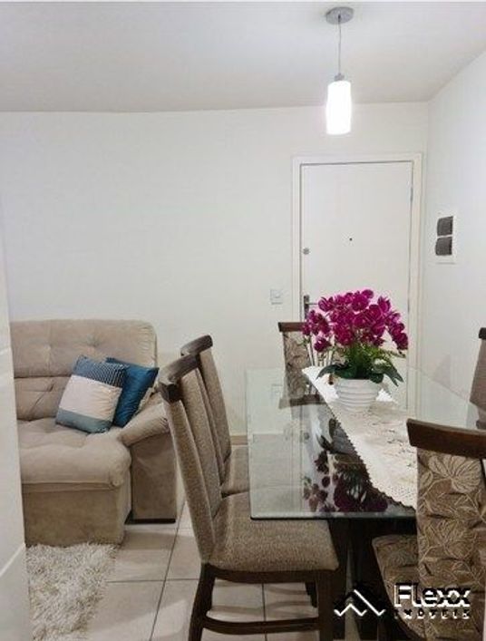 Apartamento com 2 dormitórios à venda, 47 m² por R$ 220.000,00 - Santa Cândida - Curitiba/PR