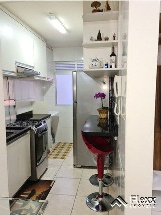 Apartamento com 2 dormitórios à venda, 47 m² por R$ 220.000,00 - Santa Cândida - Curitiba/PR
