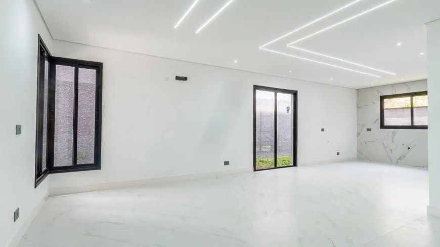 RESIDÊNCIA EM CONDOMÍNIO com 4 dormitórios à venda com 190m² por R$ 1.199.000,00 no bairro Santa Cân