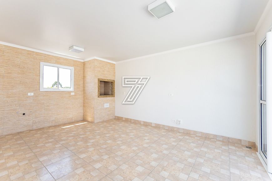 Casa no condomínio Four Seasons a venda com 354m2 com 4 suites no Butiatuvinha - Curitiba - PR