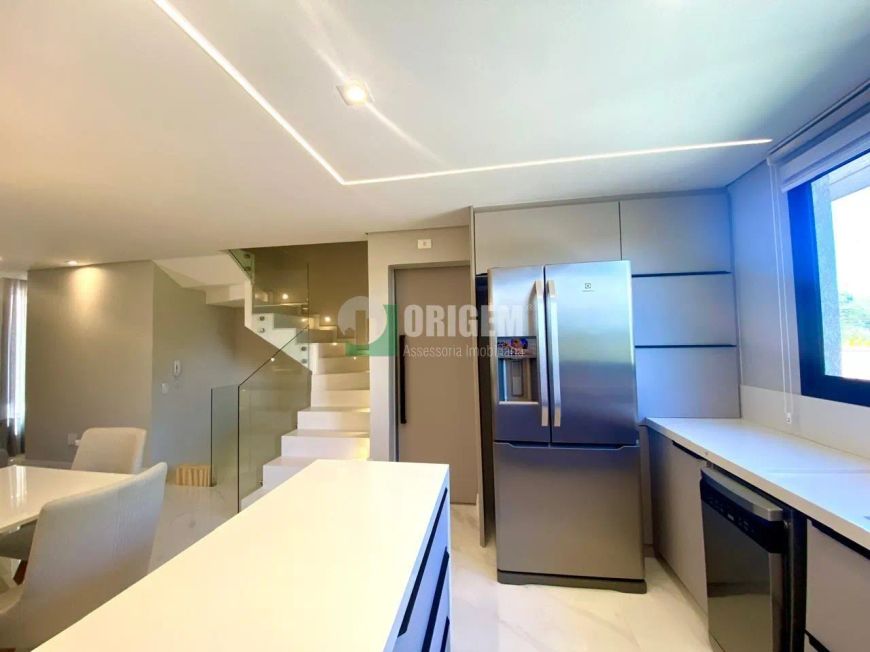 Casa em Condomínio Estilo Town House no Jardim Social