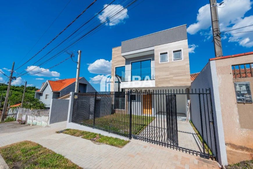 SOBRADOS DUPLEX, FRENTE E INTERNO COM 3 QTOS