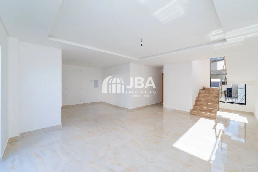 SOBRADOS DUPLEX, FRENTE E INTERNO COM 3 QTOS