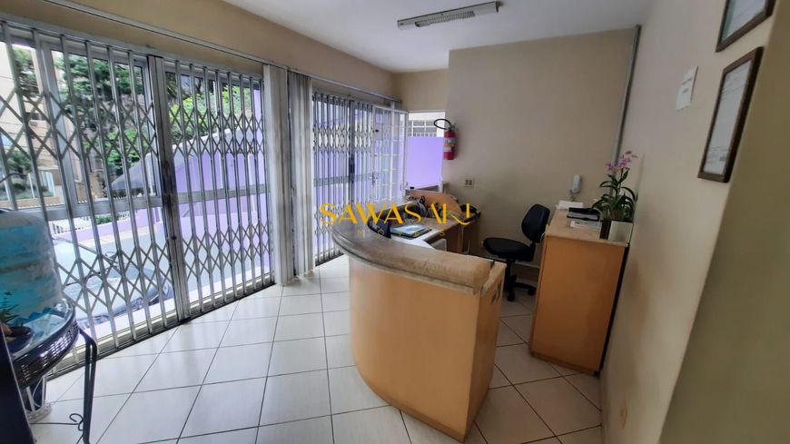 Prédio para alugar no bairro Mercês - Curitiba/PR