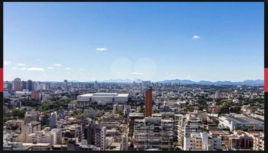 Imóvel para venda com 240 metros quadrados com 4 quartos em Água Verde - Curitiba - PR