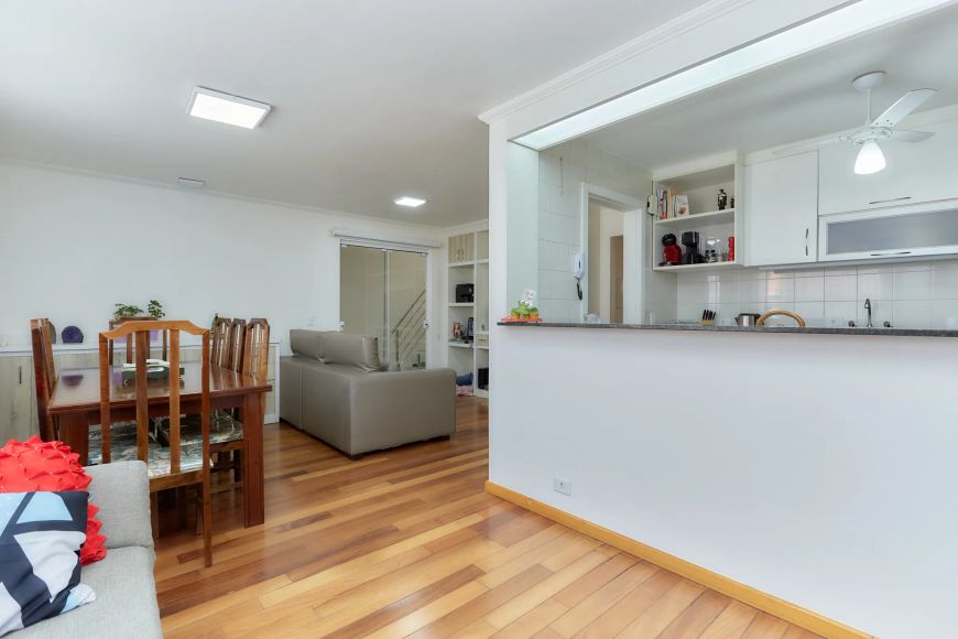 CASA TÉRREA EM CONDOMINIO - BAIRRO SÃO BRAZ - Curitiba - PR