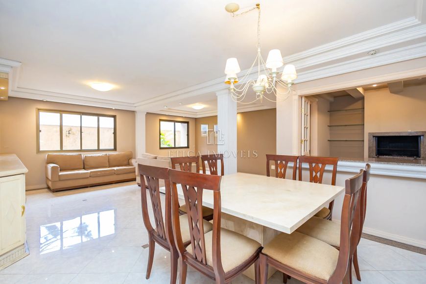 APARTAMENTO com 4 dormitórios à venda com 381m² por R$ 1.800.000,00 no bairro Água Verde - CURITIBA