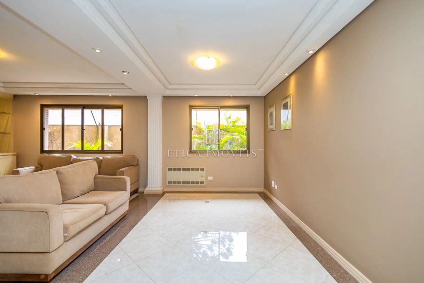 APARTAMENTO com 4 dormitórios à venda com 381m² por R$ 1.800.000,00 no bairro Água Verde - CURITIBA