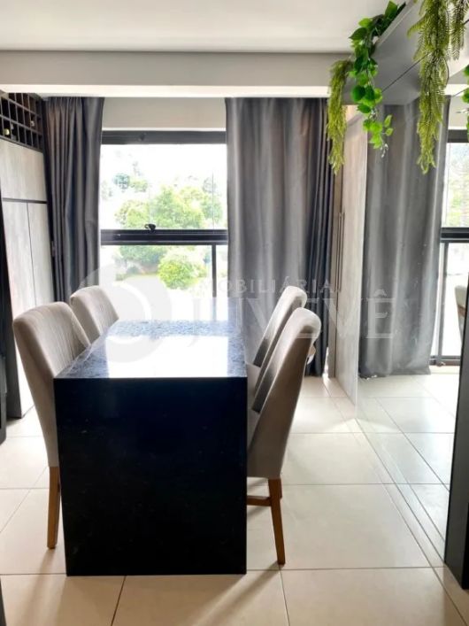 IMOBILIARIA JUVEVE VENDE APARTAMENTO TINGUI DUAS VAGAS GARAGEM SEMI MOBILIADO PARQUE BACACHERI RUA B