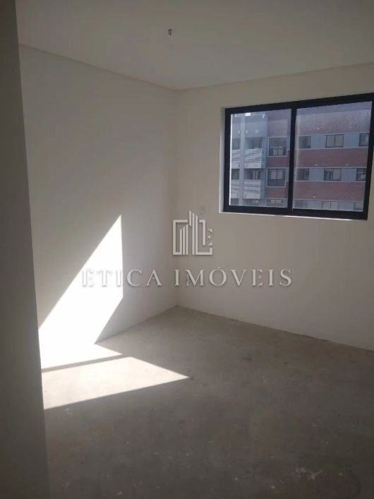 APARTAMENTO com 2 dormitórios à venda por R$ 727.100,00 no bairro Santo Inácio - CURITIBA / PR