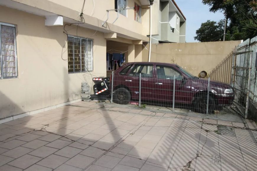Sobrado com 10 quartos à venda por R$ 498750.00, 230.00 m2 - ALTO BOQUEIRAO - CURITIBA/PR