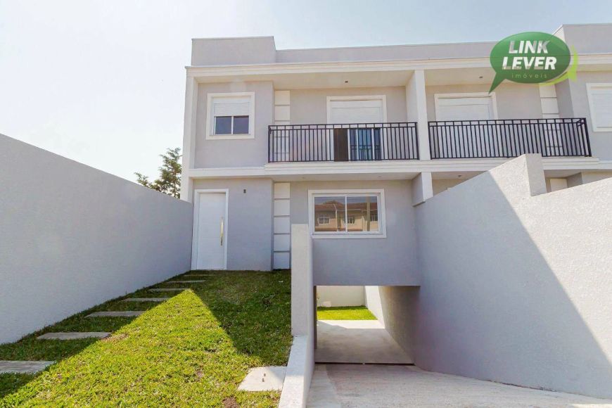 Sobrado com 3 dormitórios à venda e ESTUDA-SE PERMUTA, 145 m² por R$ 585.000 - Barreirinha - Curitib