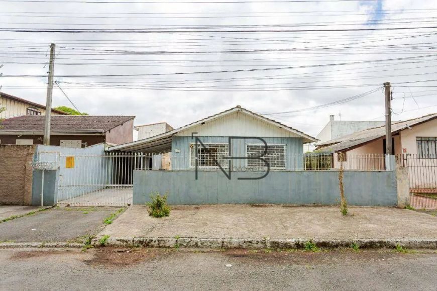 OPORTUNIDADE IMPERDÍVEL – TERRENO COM POTENCIAL PARA CONSTRUÇÃO DE SOBRADOS!