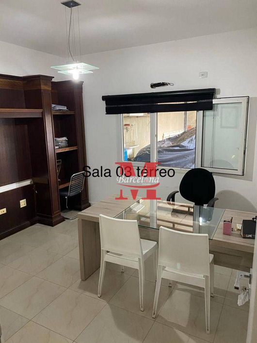 PRÉDIO COMERCIAL NO BOM RETIRO 12 SALAS 7 VAGAS