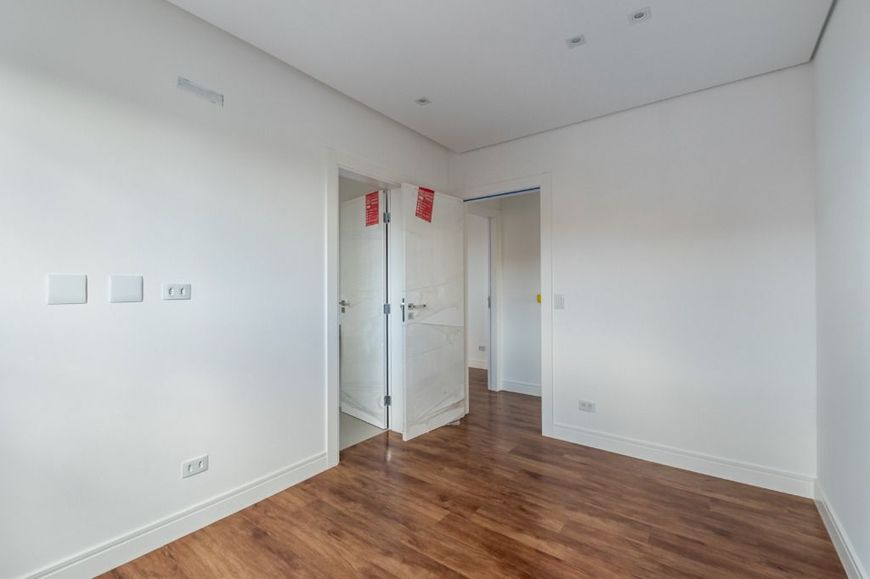 Cobertura duplex para venda tem 324 metros quadrados com 3 quartos em Água Verde - Curitiba - PR