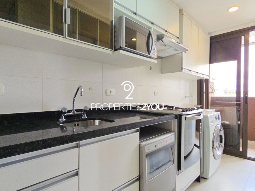 Apartamento garden suspenso Mobiliado andar alto face Oeste 2 quartos no Bigorrilho em Curitiba
