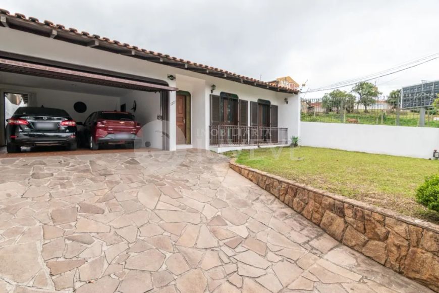 IMOBIILIARIA JUVEVE VENDE RESIDÊNCIA RUA JOÃO GBUR 1221 TERMINAL SANTA CANDIDA COMERCIAL RESIDENCIAL