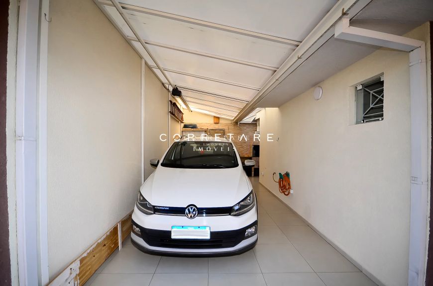 LINDO SOBRADO TRIPLEX EM CONDOMÍNIO FECHADO NO UBERABA