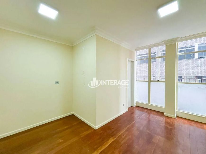 Sala à venda, 32 m² por R$ 120.000,00 - Centro - Curitiba/PR