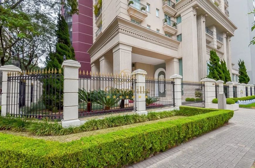 Batel Apto Desocupado, Ed. Maison Classique, Mobiliado e Decorado 308,49m², sendo 189m² privativos,