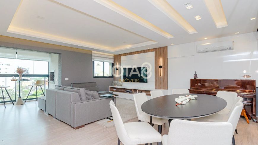 APARTAMENTO MOBILIADO PRÓXIMO AO CLUBE CURITIBANO Apartamento mobiliado próximo ao Clube Curitibano