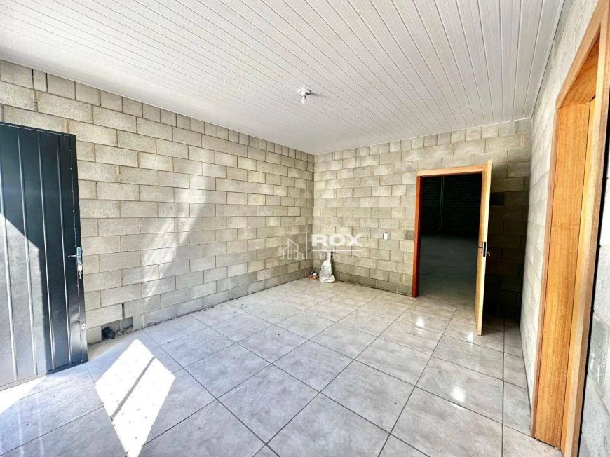 Barracão para alugar, 220 m² por R$ 7.490/mês - Xaxim, Curitiba/PR