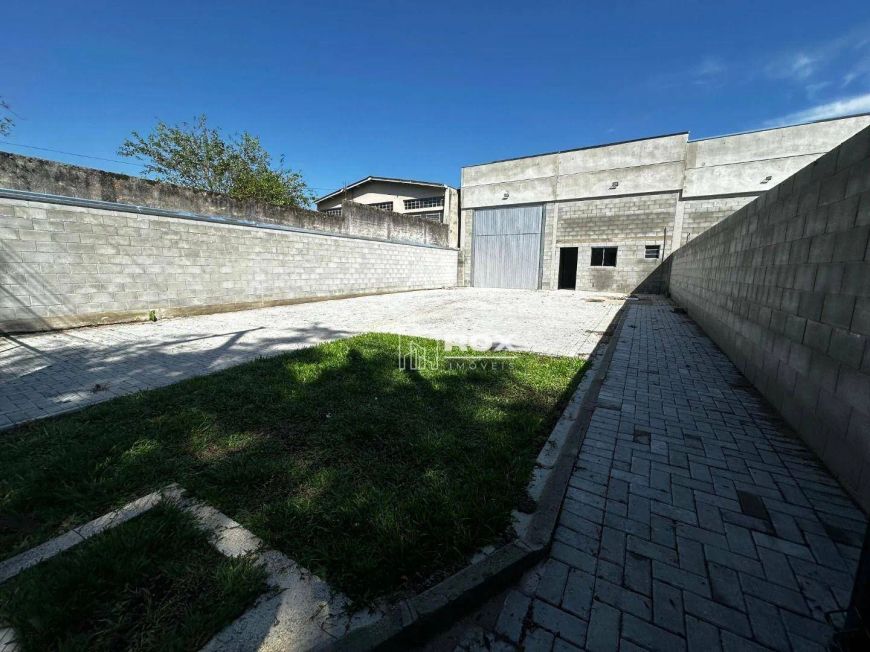 Barracão para alugar, 220 m² por R$ 7.490/mês - Xaxim, Curitiba/PR