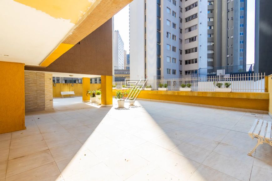 Imóvel para venda tem 160 metros quadrados com 3 quartos em Bigorrilho - Curitiba - PR