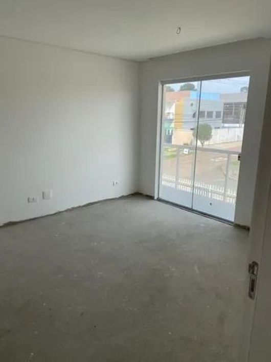 Sobrado com 4 dormitórios à venda, 231 m² por R$ 890.000,00 - Novo Mundo - Curitiba/PR