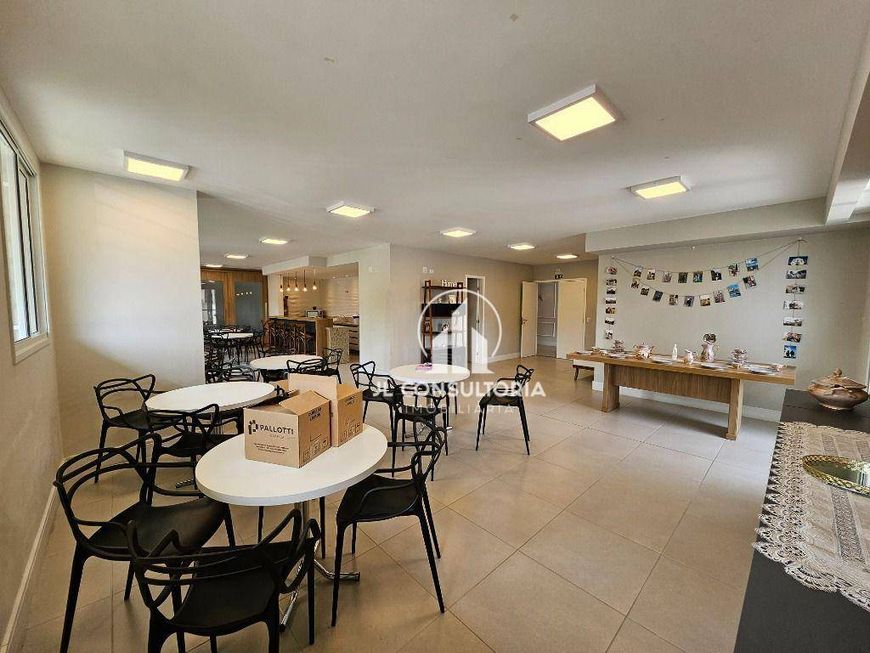 Apartamento com 3 dormitórios à venda, 77 m² por R$ 614.604,08 - Capão Raso - Curitiba/PR