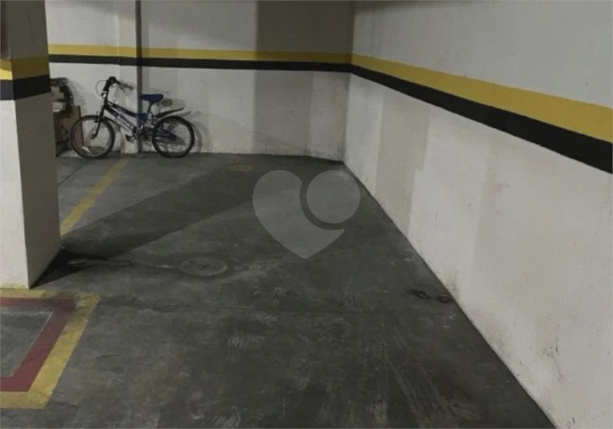 Imóvel para venda tem 72 metros quadrados com 2 quartos em Água Verde - Curitiba - PR
