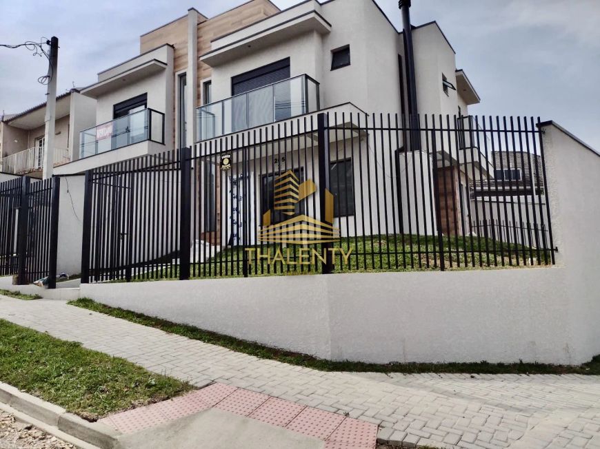 SOBRADO com 3 dormitórios à venda por R$ 730.000,00 no bairro Atuba - CURITIBA / PR