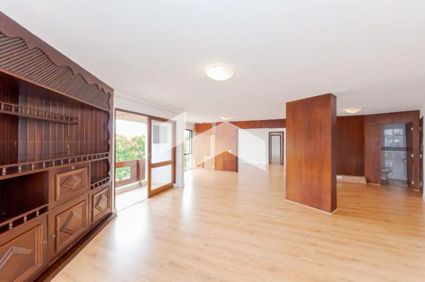 APARTAMENTO COM 3 DORMITÓRIOS E UMA SUÍTE DISPONÍVEL PARA LOCAÇÃO