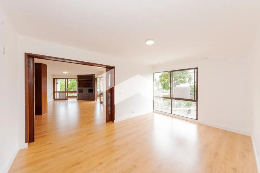 APARTAMENTO COM 3 DORMITÓRIOS E UMA SUÍTE DISPONÍVEL PARA LOCAÇÃO