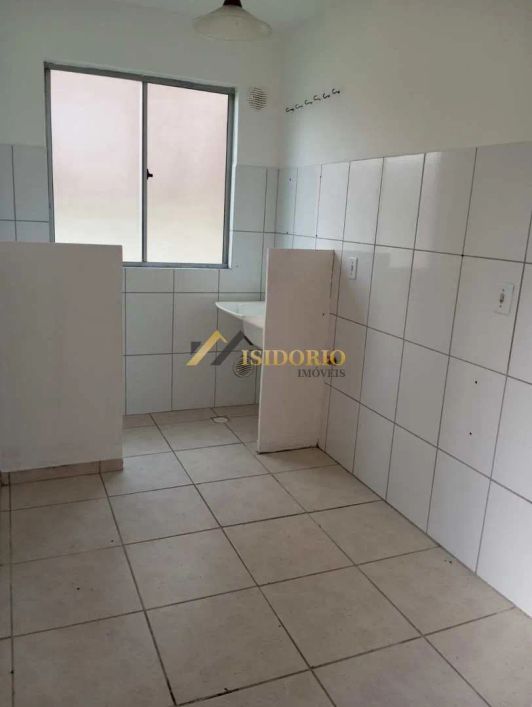 APARTAMENTO NO SANTA CÂNDIDA! 02 QUARTOS, VAGA DE GARAGEM.