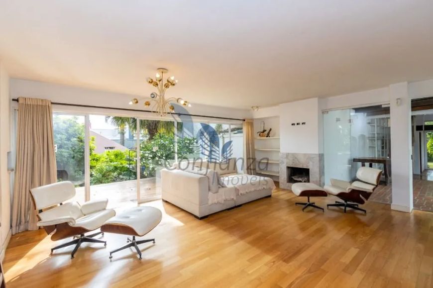 Casa com 2 dormitórios para alugar, por R$ 7.000/mês - Campina do Siqueira - Curitiba/PR