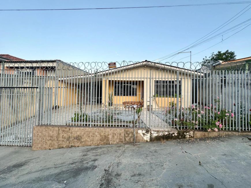 Casa térrea espaçosa com área gourmet