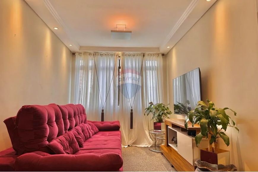 Excelente Apartamento de 3 Quartos com 2 Vagas de Garagem no Centro Cívico