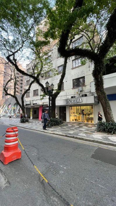 Área Central na Comendador Araújo