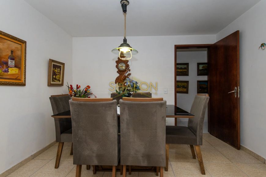 CASA, 4 QUARTOS sendo 2 SUITES, 4 VAGAS, PROXIMO AO JOCKEY PLAZA, BAIRRO ALTO, CURITIBA