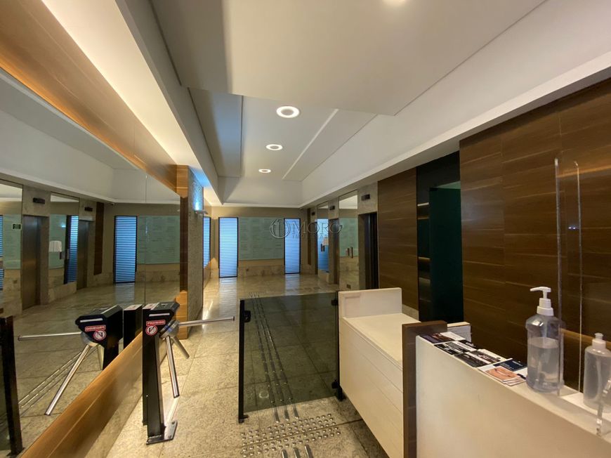 SALA COMERCIAL à venda com 82.8m² por R$ 430.000,00 no bairro Água Verde - CURITIBA / PR
